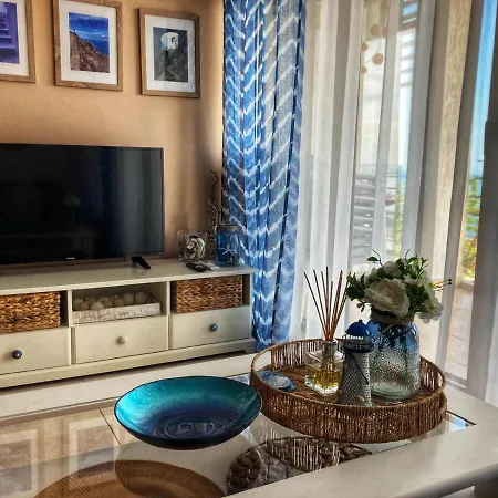 公寓 Dolce Blue Boho, Premium With Seaview 圣弗拉斯